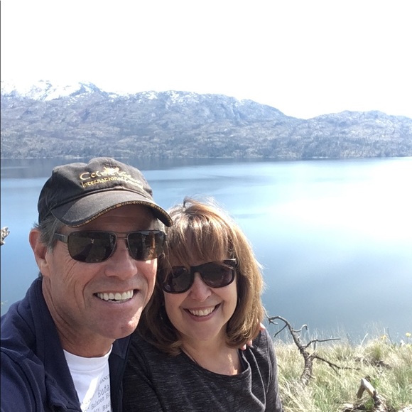 Meet your Posher, Aleasa - Picture 1 of 1